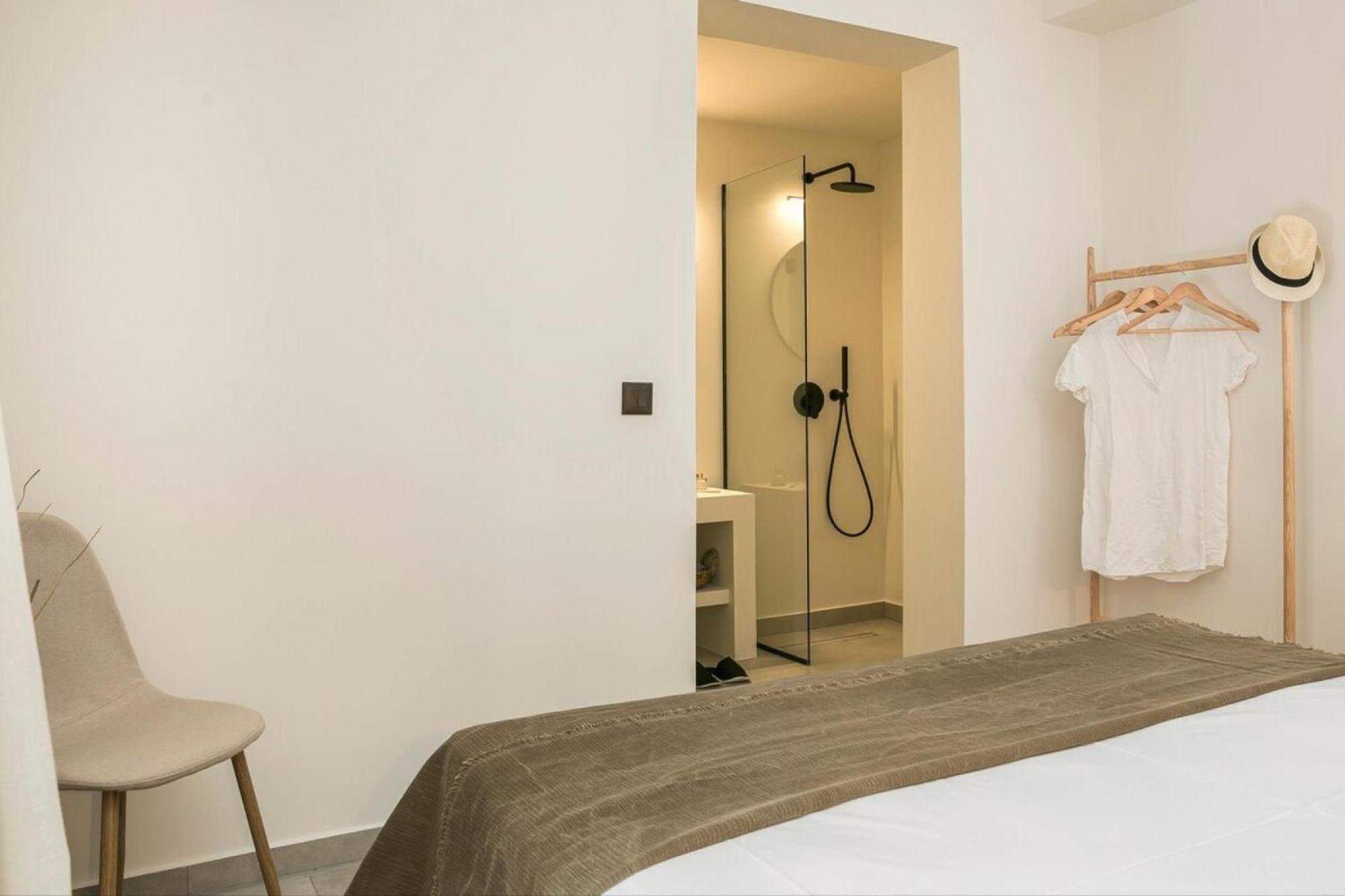 Mystique Lagoon Villa 阿尔戈斯托利翁 外观 照片
