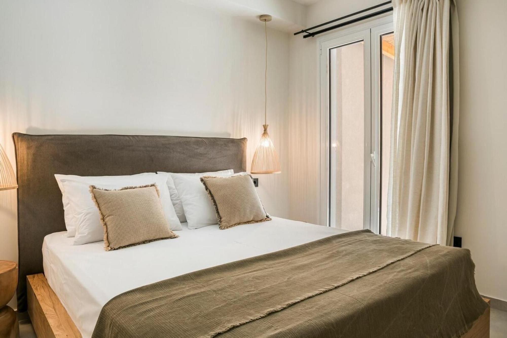 Mystique Lagoon Villa 阿尔戈斯托利翁 外观 照片